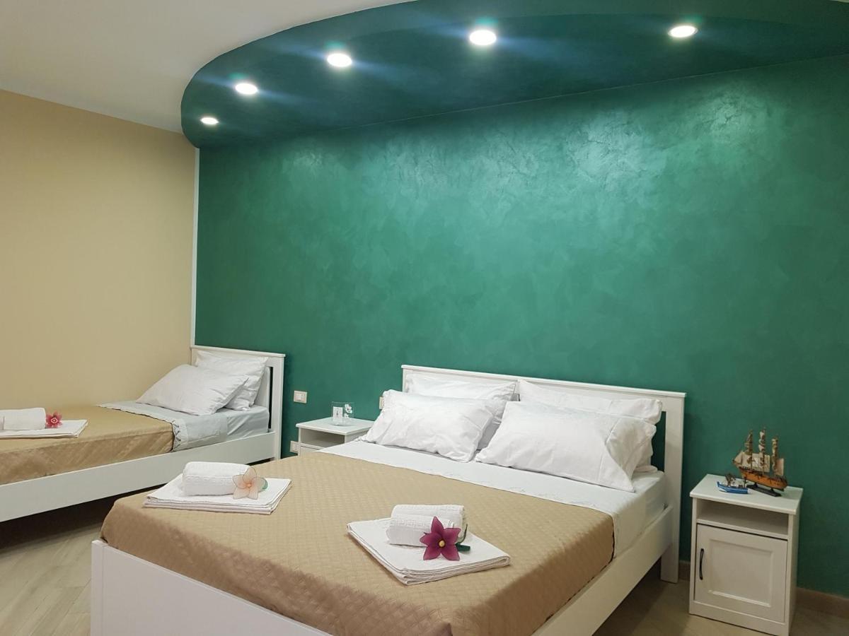 Parsifal Family Room Кампофеличе-ди-Роччелла Экстерьер фото